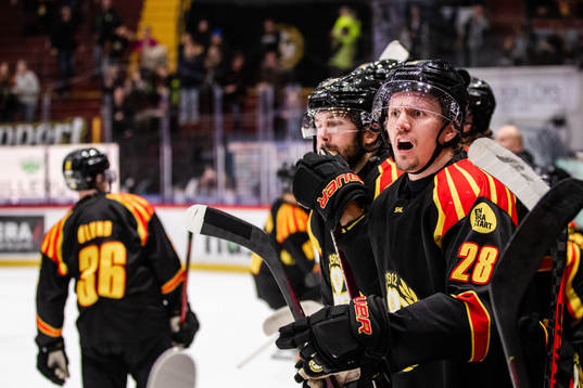 Brynäs Johannes Kinnvall reagerar