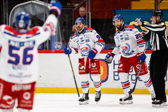 Oskarshamns Cameron Brace jublar