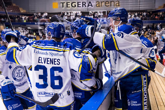 Leksands spelarna jublar