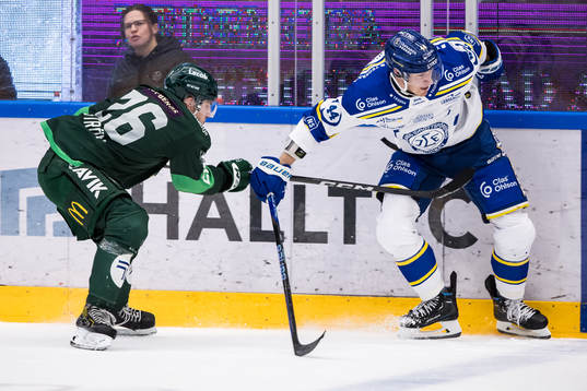 Färjestads Joel Nyström och Leksands Carter Ashton