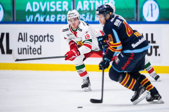 Moras Axel Sundberg och Djurgårdens Alexander Falk
