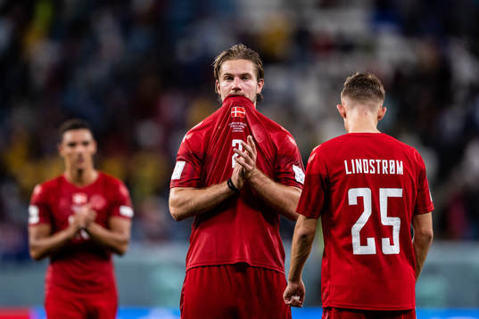 Bläddra bland fler bilder av FIFA World Cup 2022, day 11, Australia - Denmark