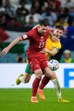 Pierre-Emile Højbjerg of Denmark and Mathew Leckie of