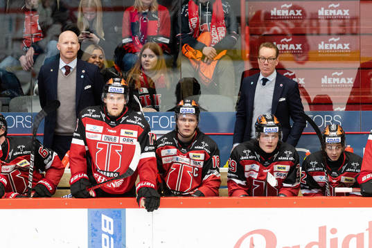Örebros assisterande tränare Tobias Thermell och tränare