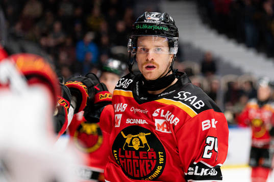 Luleås Brendan Shinnimin jublar