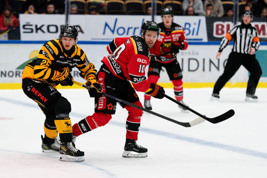 Skellefteås Simon Robertsson och Luleås Einar Emanuelsson