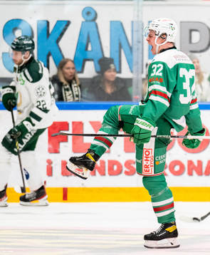 Rögles Oskar Pettersson jublar