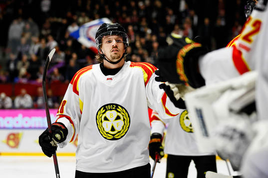 Brynäs Johannes Kinnvall jublar