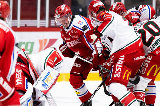 Timrås Jonathan Dahlén