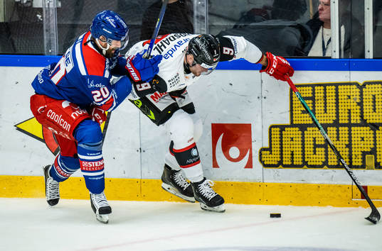 Oskarshamns Hynek Zohorna och Malmö Redhawks Kim Rosdahl