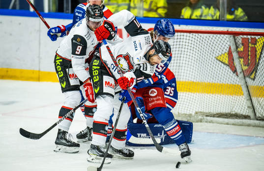 Malmö Redhawks Kim Rosdahl och Markus Lauridsen mot