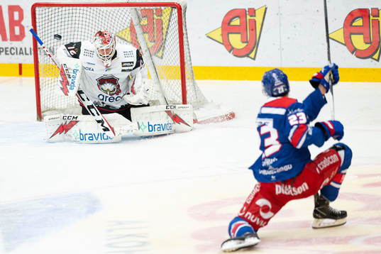 Malmö Redhawks målvakt Daniel Marmenlind och Oskarshamns