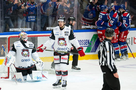 Malmö Redhawks Adam Ollas Mattsson och Thomas Schemitsch