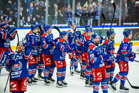 Oskarshamns spelare jublar
