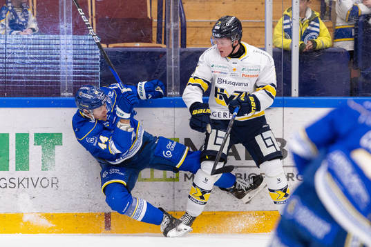 Leksands Carter Ashton och HV71s Victor Sjöholm