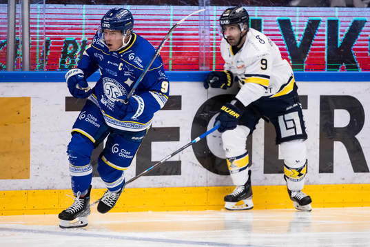 Leksands Patrik Zackrisson och HV71s Taylor Matson