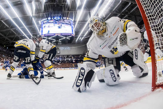 HV71s målvakt Joni Ortio