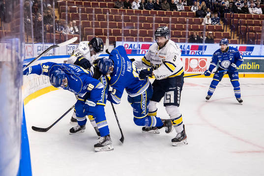 Leksands Olle Alsing och Leksands Jon Knuts och HV71s