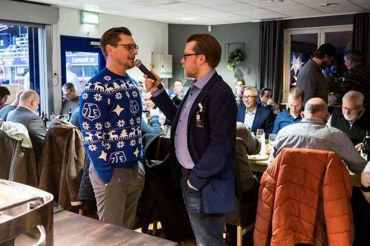 Leksands tränare Björn Hellkvist innan ishockeymatchen i