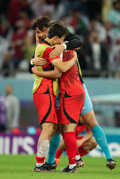 Players of South Korea celebrate
