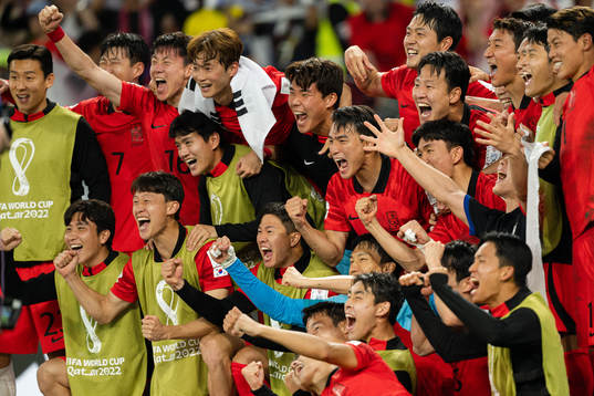 Players of South Korea celebrate