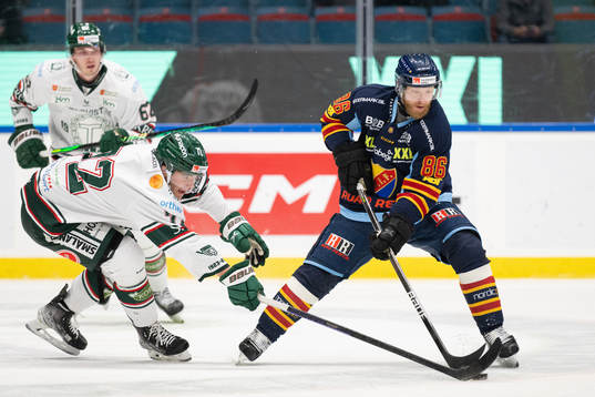 Tingsryds Oliver Olsson och Djurgårdens Linus Klasen