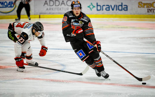 Malmö Redhawks Christoffer Forsberg och Örebros Elias