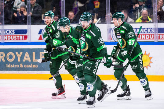 Färjestads spelare jublar