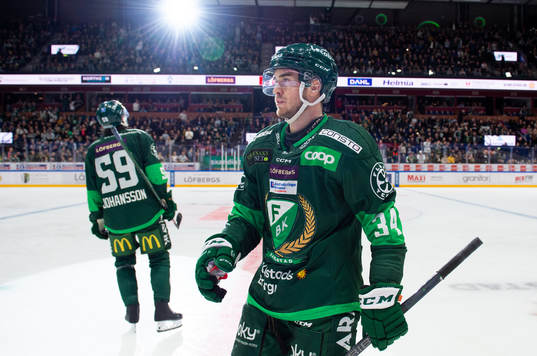 Färjestads Michael Lindqvist jublar
