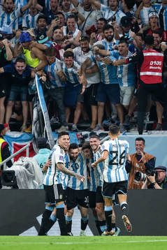 Julian Alvarez of Argentina celebrates with teammates