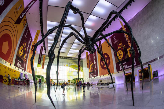 Konstverket Maman av Louise Bourgeois på Qatar National