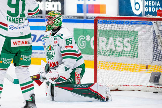 Rögles målvakt Christoffer Rifalk deppar