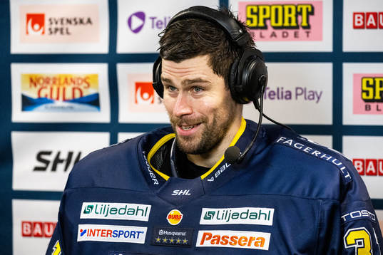 HV71s målvakt Joni Ortio