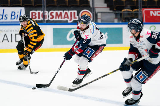 Linköpings Oscar Fantenberg och Skellefteås Max Lindholm