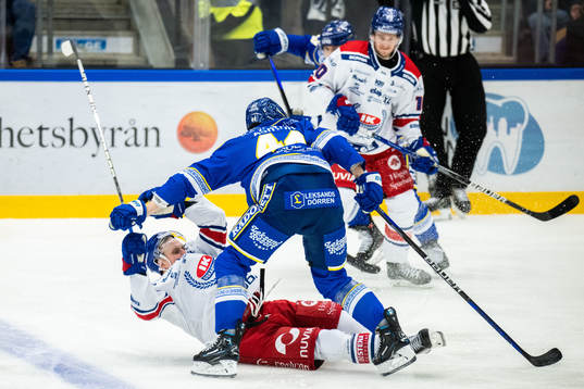 Oskarshamns Antti Suomela och Leksands Carter Ashton