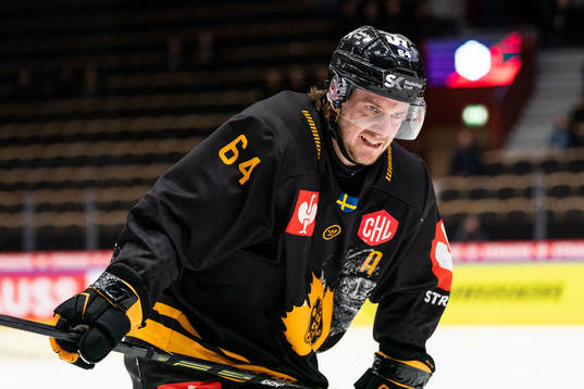 Skellefteås Jonathan Pudas har ont