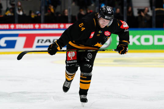 Skellefteås Jonathan Pudas har ont
