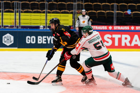 Skellefteås Axel Sandin-Pellikka och Frölundas Mats