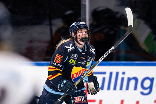 Djurgårdens Lova Blom jublar