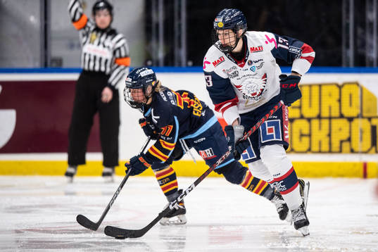 Djurgårdens Nicola Eisenschmid och Linköpings Lore Baudrit