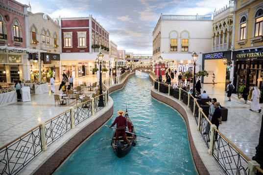 A gondola at Villaggio Mall