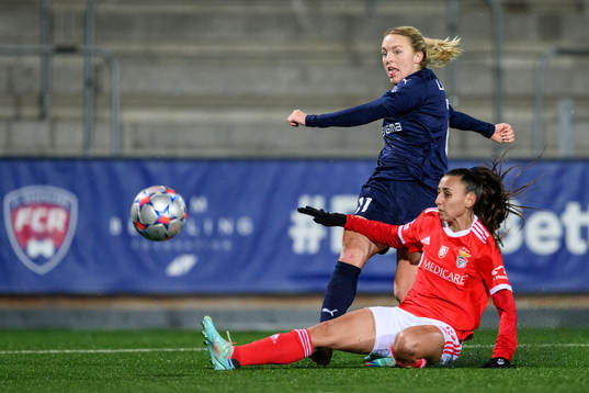Mimmi Larsson of Rosengård and Catarina Amado of Benfica