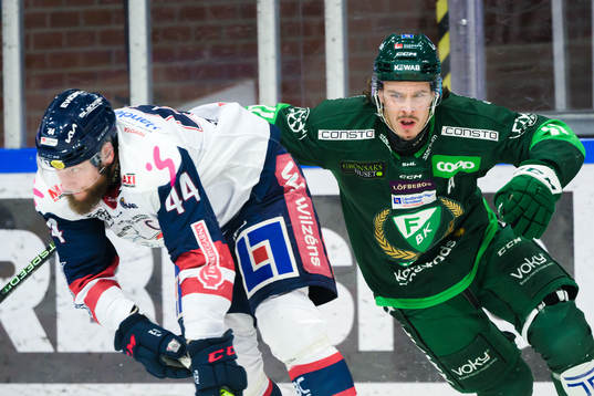 Linköpings Jonas Junland och Färjestads Joakim Nygård