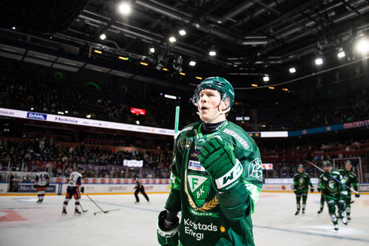 Färjestads Patrik Lundh jublar