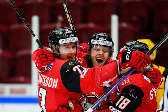 Malmö Redhawks Adam Ollas Mattsson, Carl Söderberg och