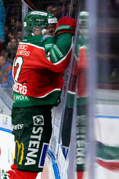 Frölundas Max Friberg jublar