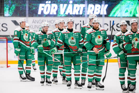 Rögles Anton Bengtsson och Vojtech Mozik deppar