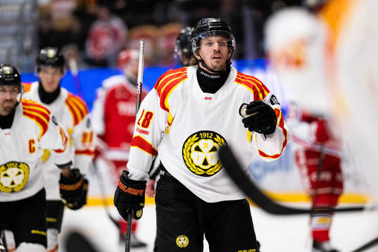 Brynäs Johannes Kinnvall jublar