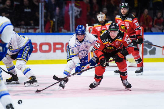 Leksands Justin Glenn Kloos och Luleås Joonas Rask
