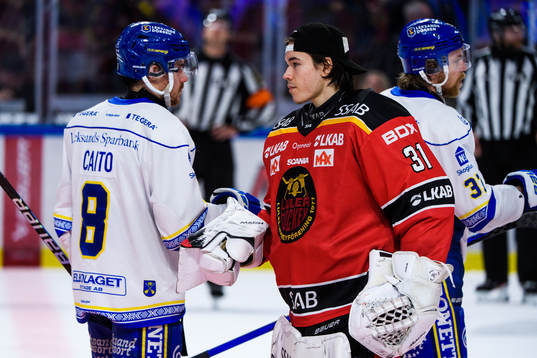 Leksands Matt Caito och Luleås målvakt Matteus Ward